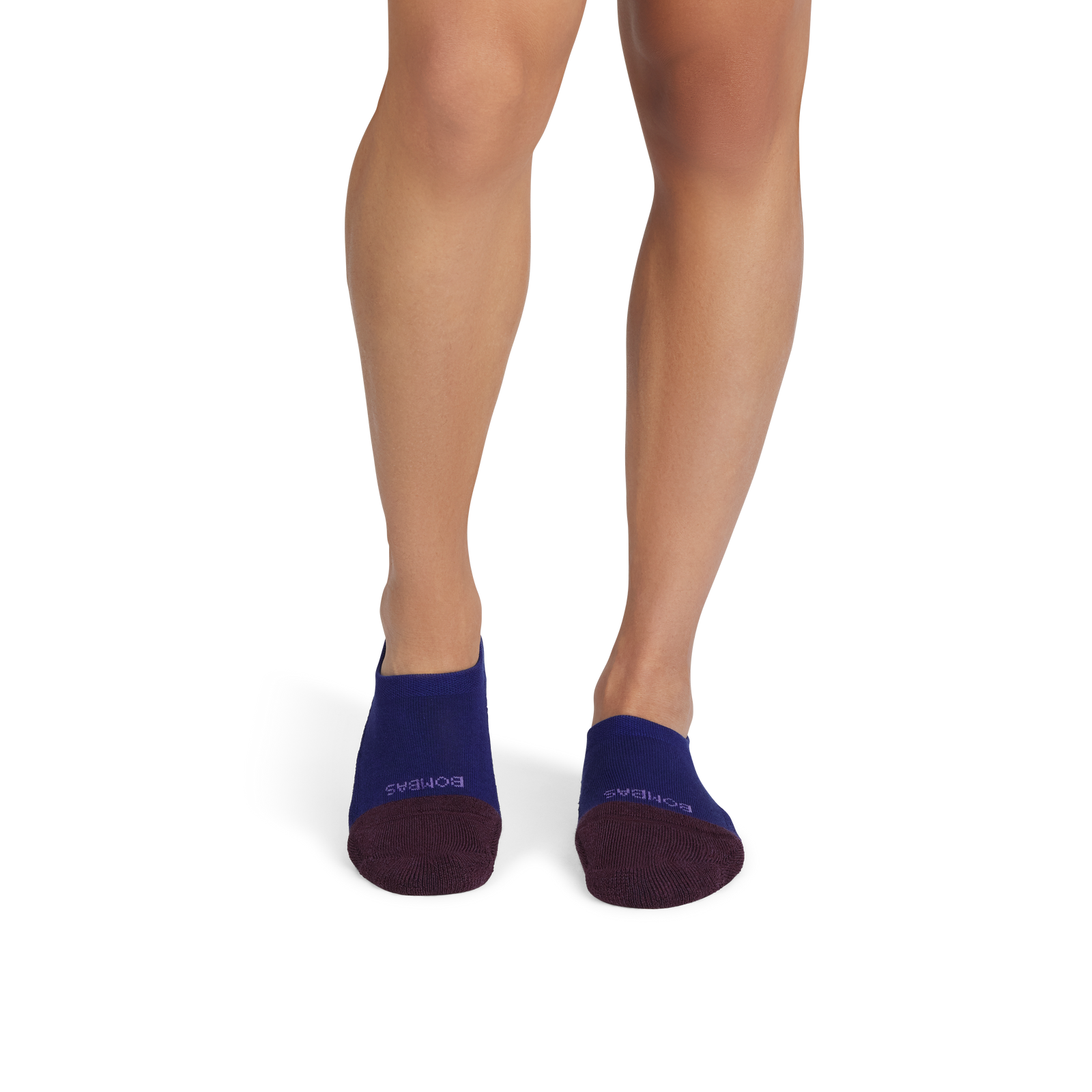 official-bombas::3023-cosmicnight-nightbloom-adult-male-onmodel-2-transparent.png