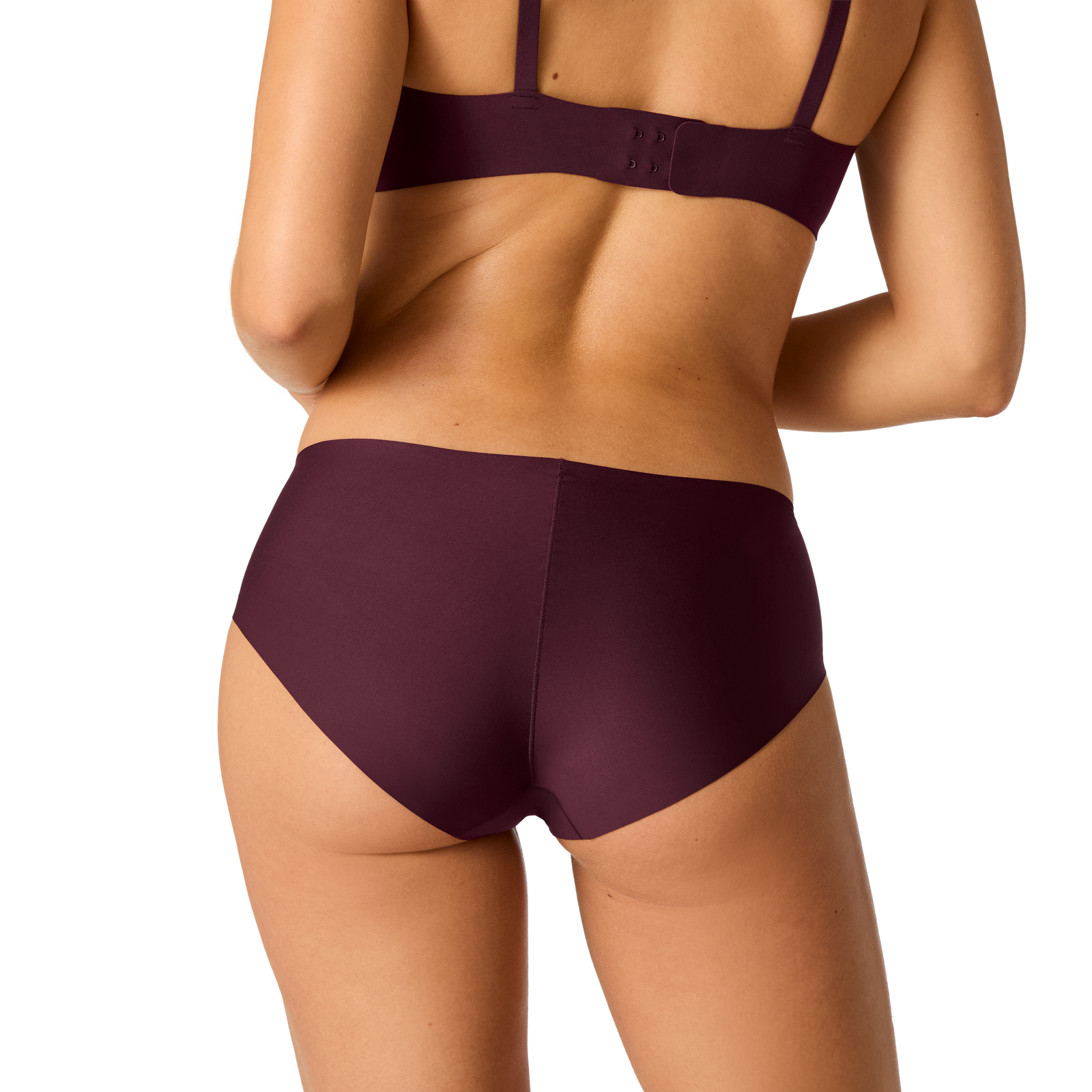 8274-AllSpice-adult-3-transparent