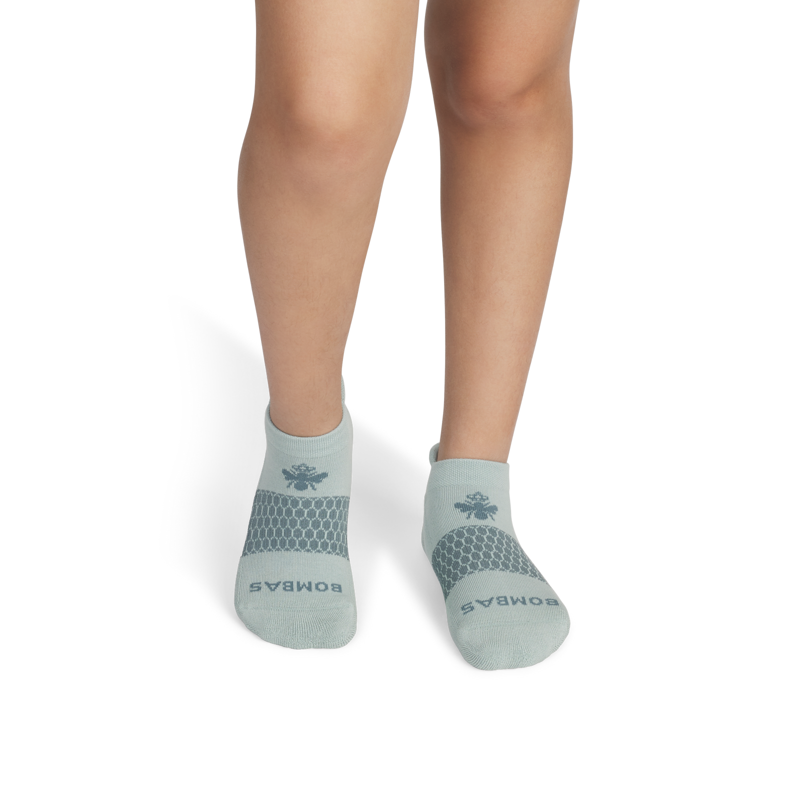 official-bombas::8611-mistysky-youth-unisex-2-transparent.png