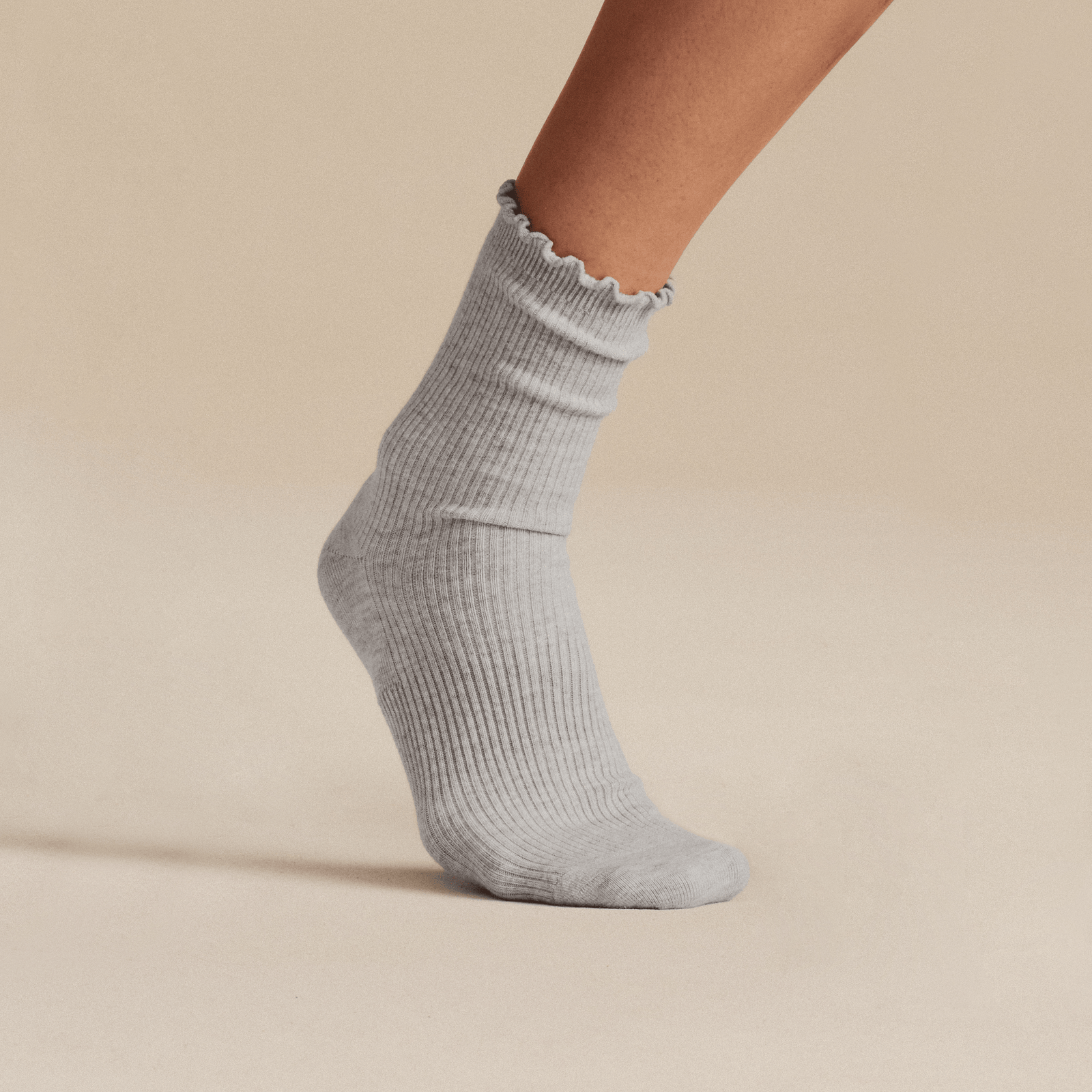 Ruffle Rib Half Calf - Light Grey Heather [LIFESTYLE] [9289]