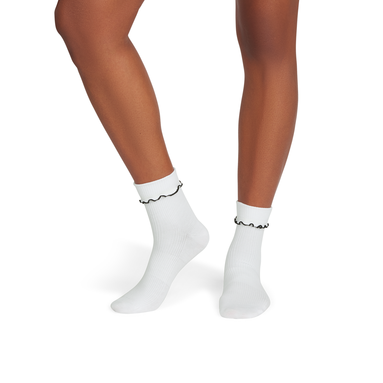 official-bombas::9727-white-adult-female-onmodel-4-transparent.png