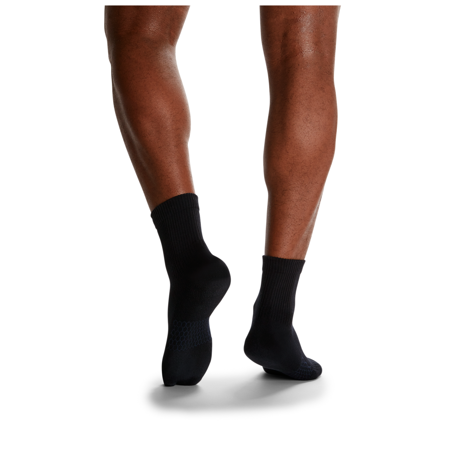 official-bombas::black-onmodel-3-transparent_15d55881-51a5-4cea-8956-8ef56340f344.png